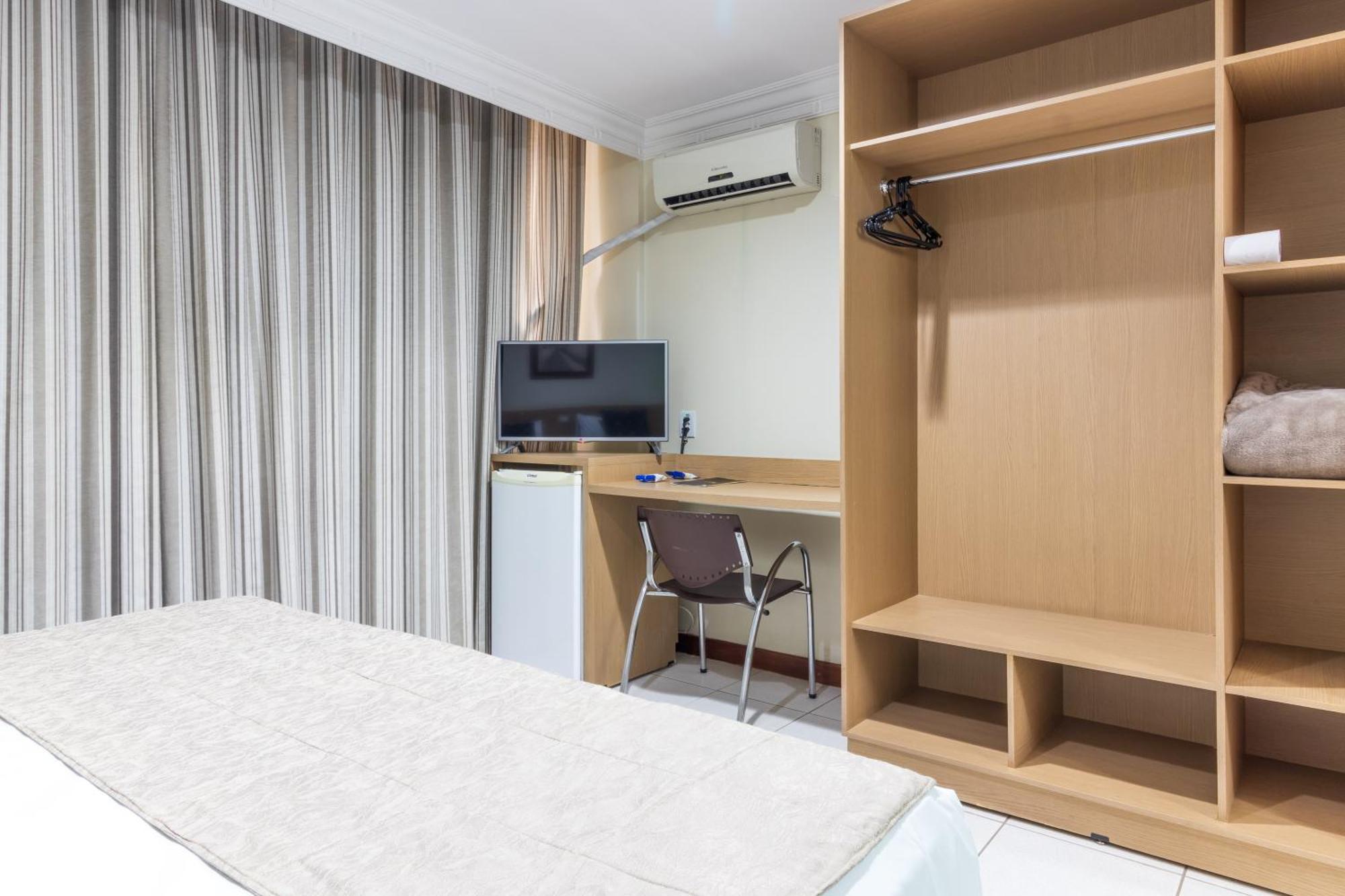 Umuarama Plaza Hotel By Castelo Itaipava Goiânia Eksteriør billede