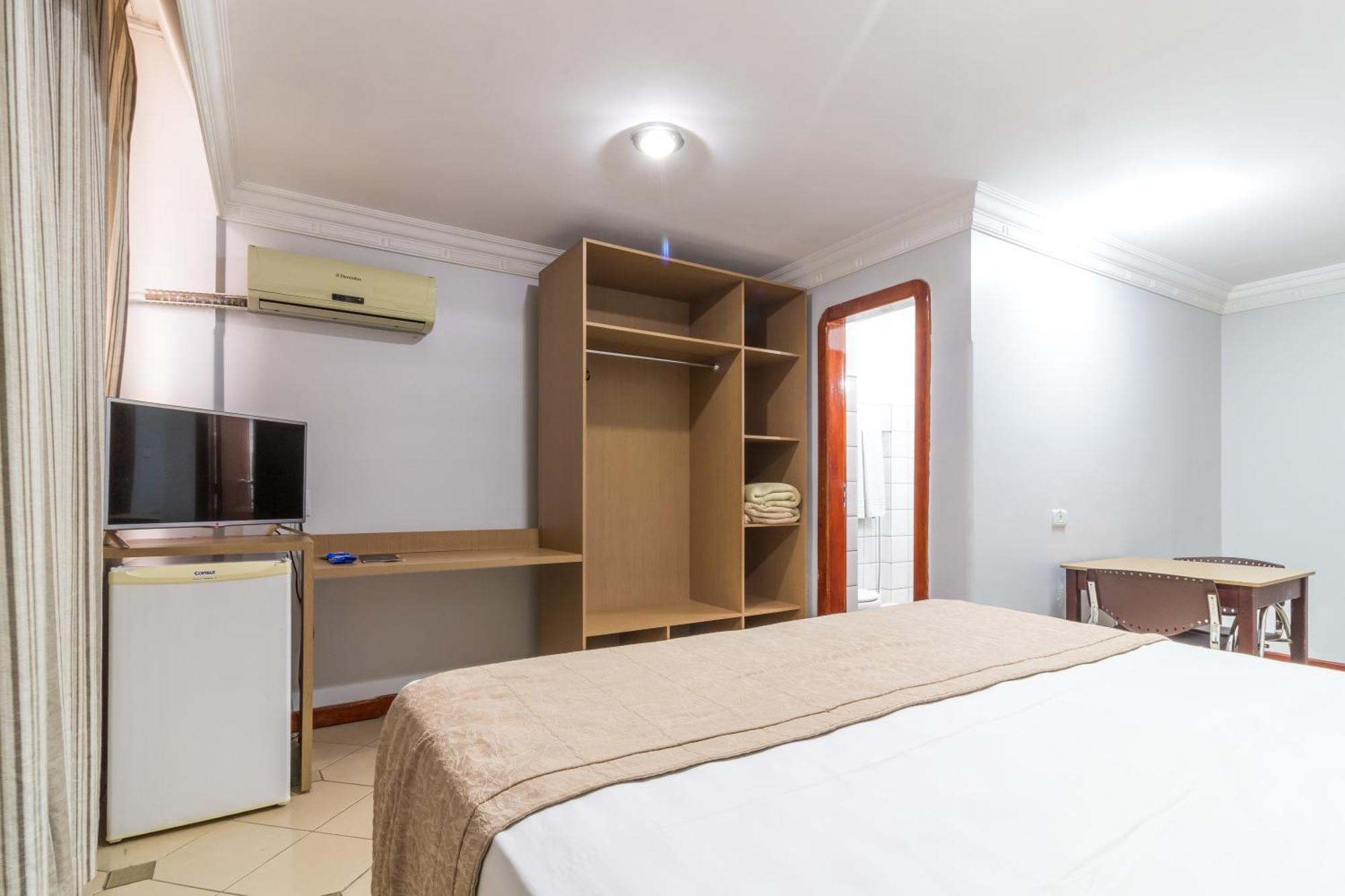 Umuarama Plaza Hotel By Castelo Itaipava Goiânia Eksteriør billede