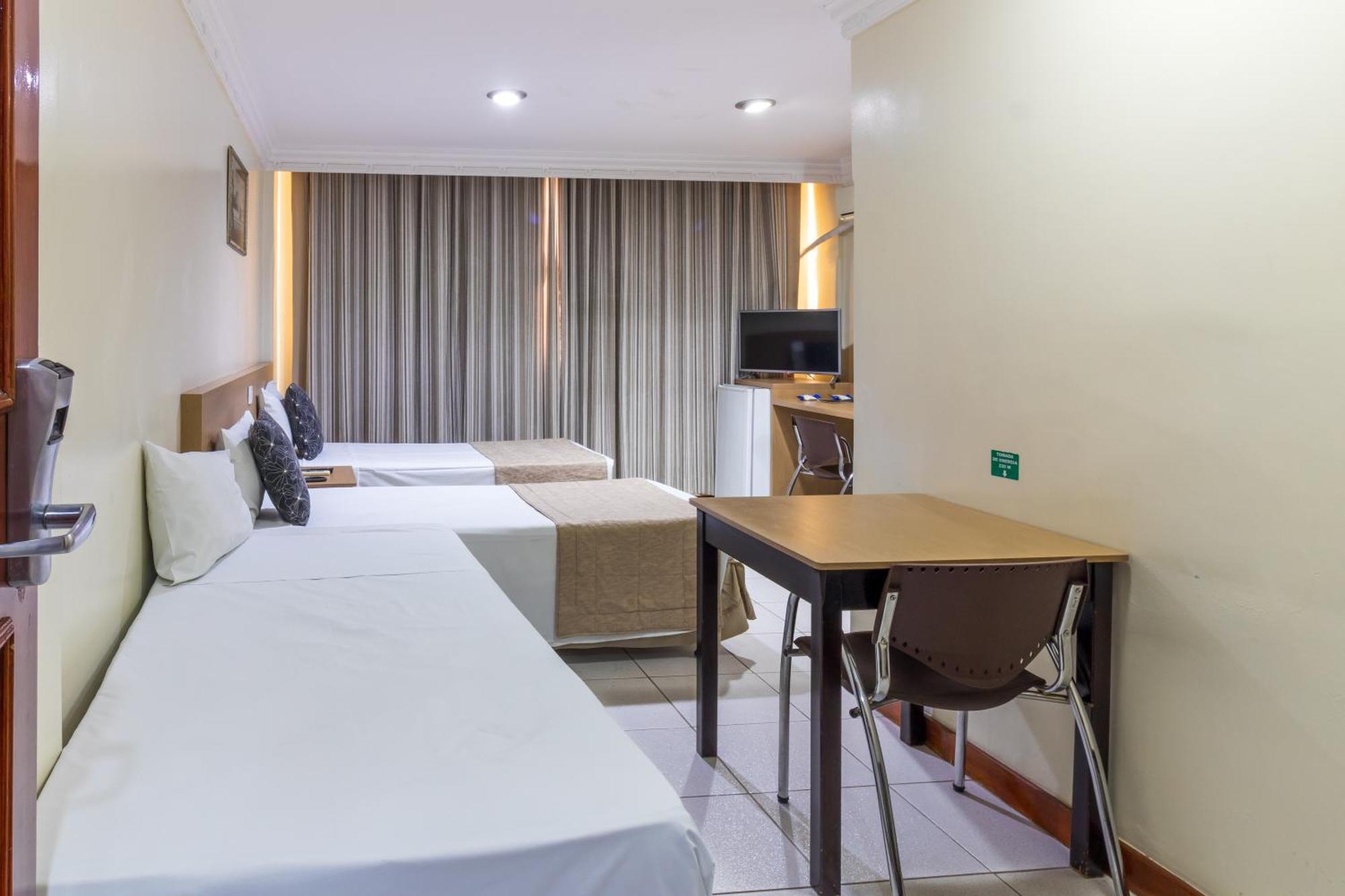 Umuarama Plaza Hotel By Castelo Itaipava Goiânia Eksteriør billede