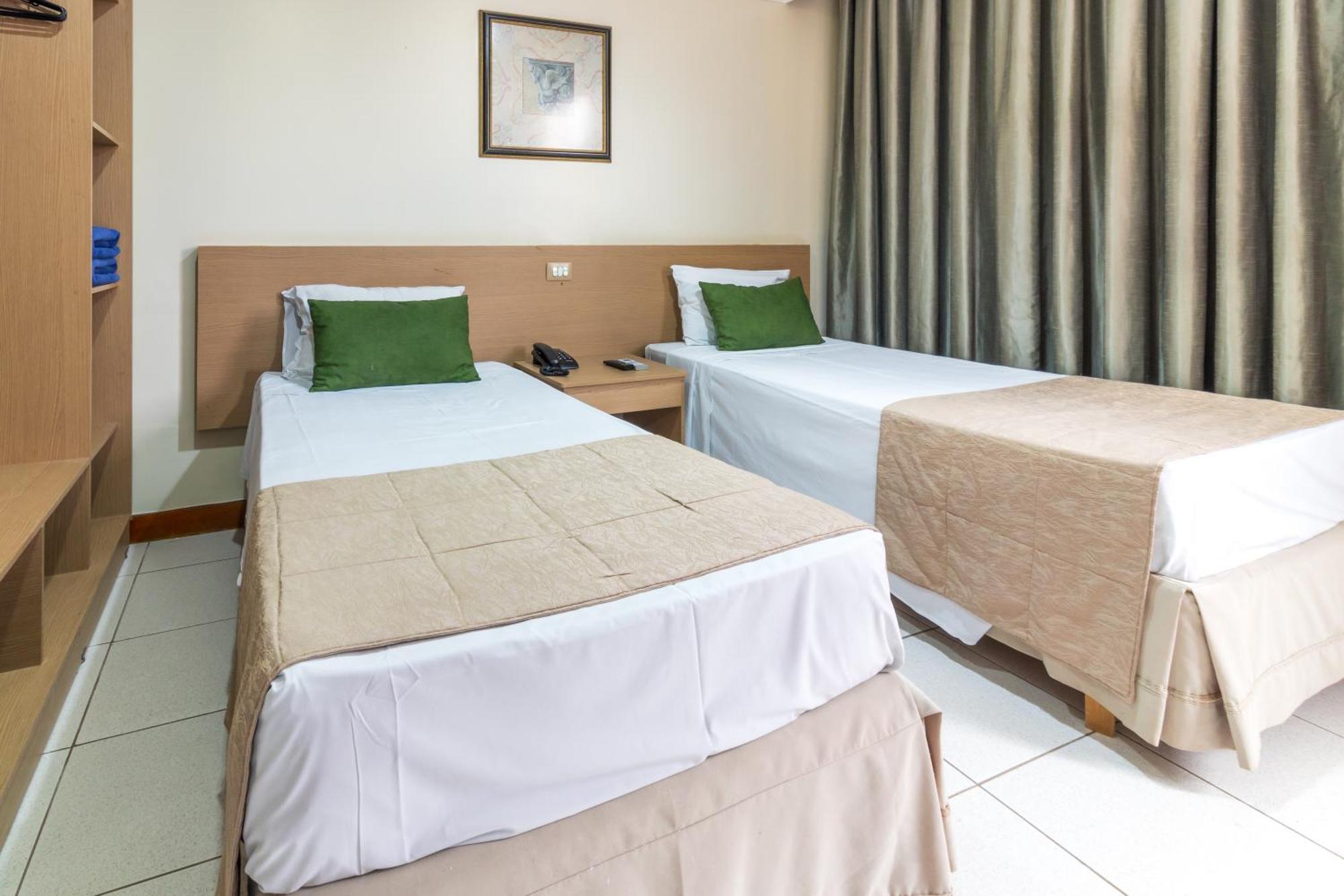 Umuarama Plaza Hotel By Castelo Itaipava Goiânia Eksteriør billede