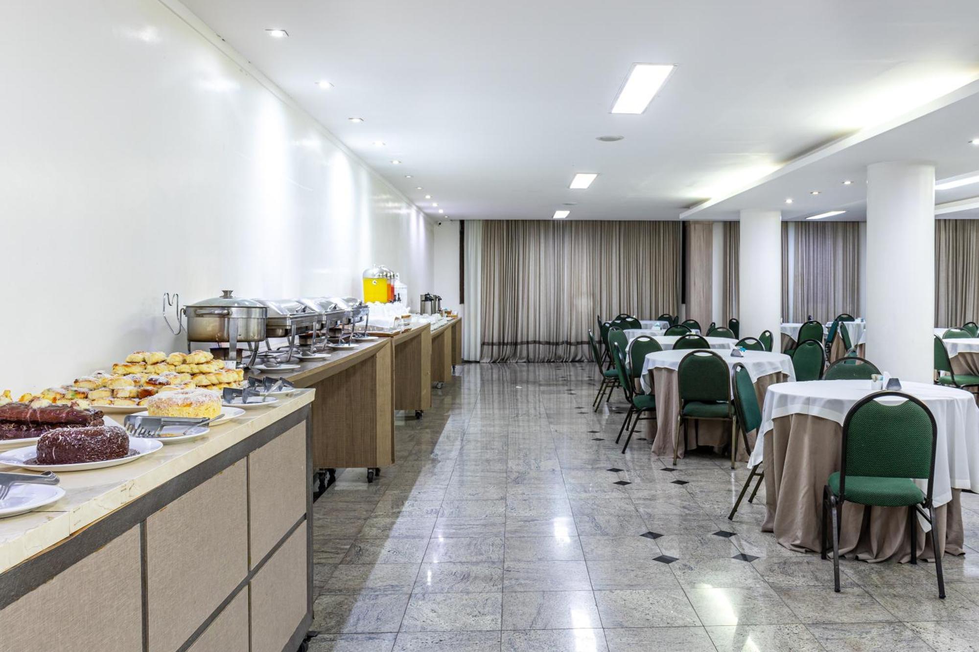 Umuarama Plaza Hotel By Castelo Itaipava Goiânia Eksteriør billede