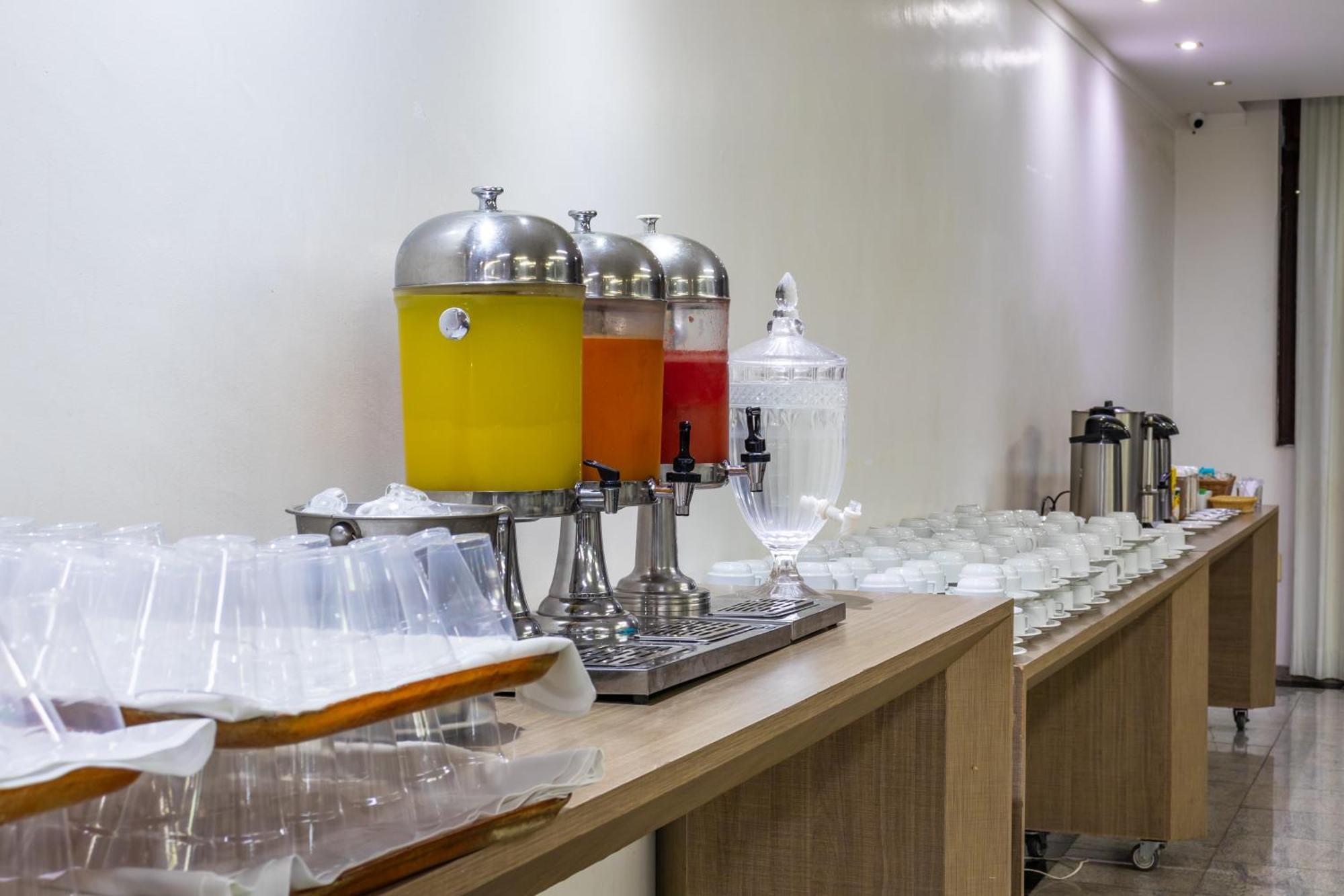 Umuarama Plaza Hotel By Castelo Itaipava Goiânia Eksteriør billede
